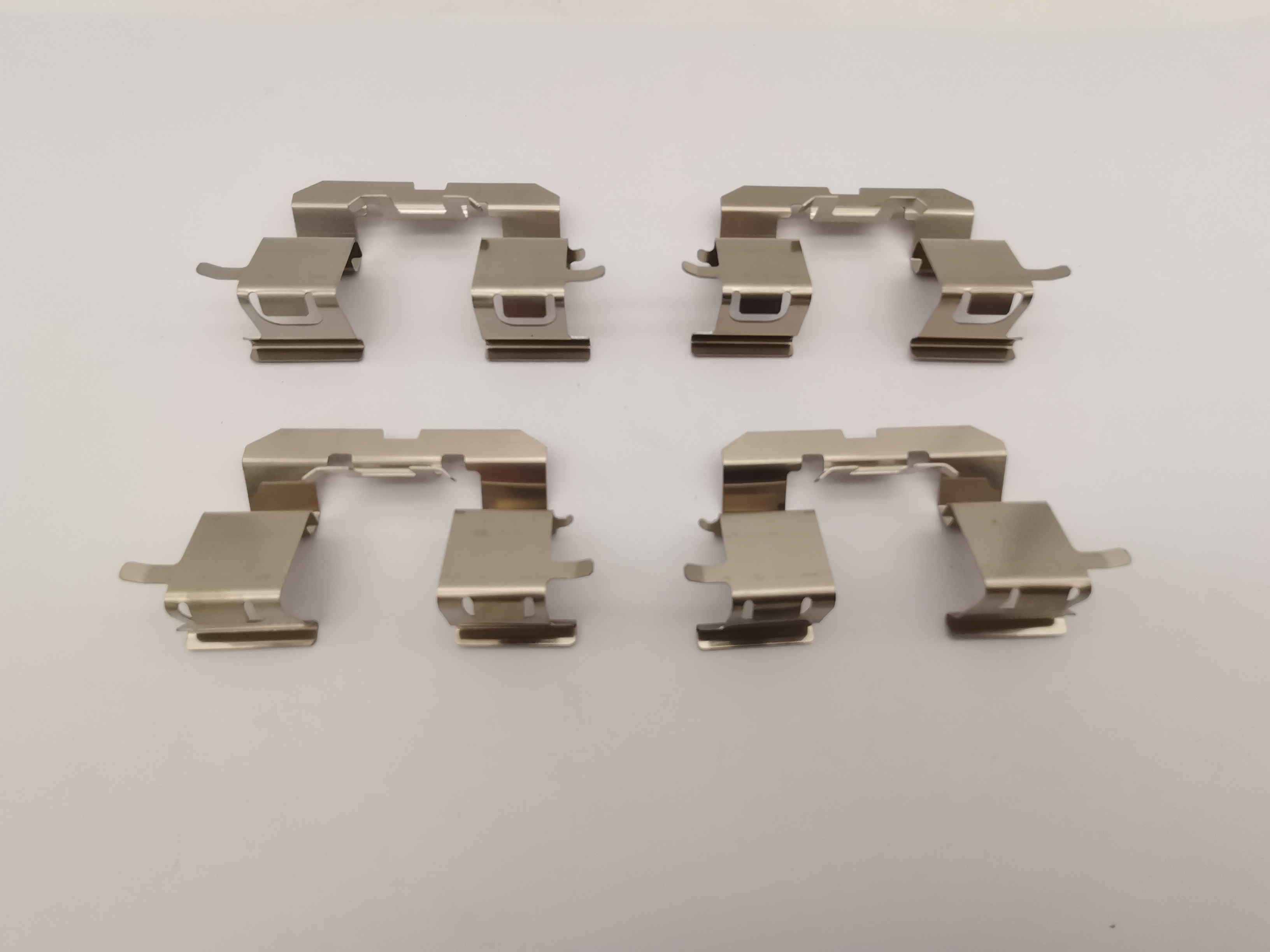 Brake Pad Fitting Kits for TOYOTA FMSID831 from China manufacturer